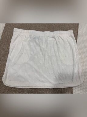 Disney Minnie Mouse White Casual skirt